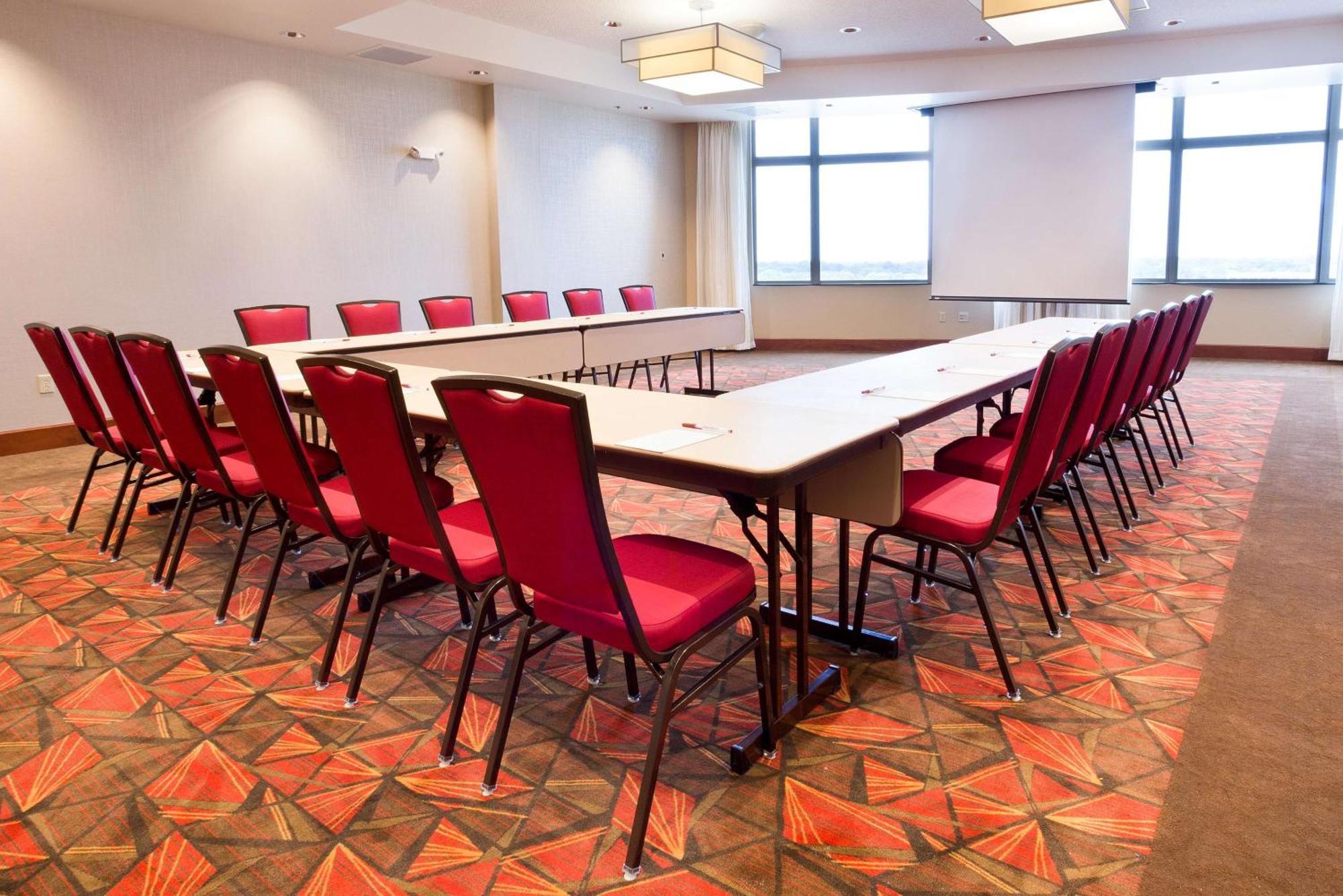 Drury Plaza Hotel Indianapolis Carmel מראה חיצוני תמונה